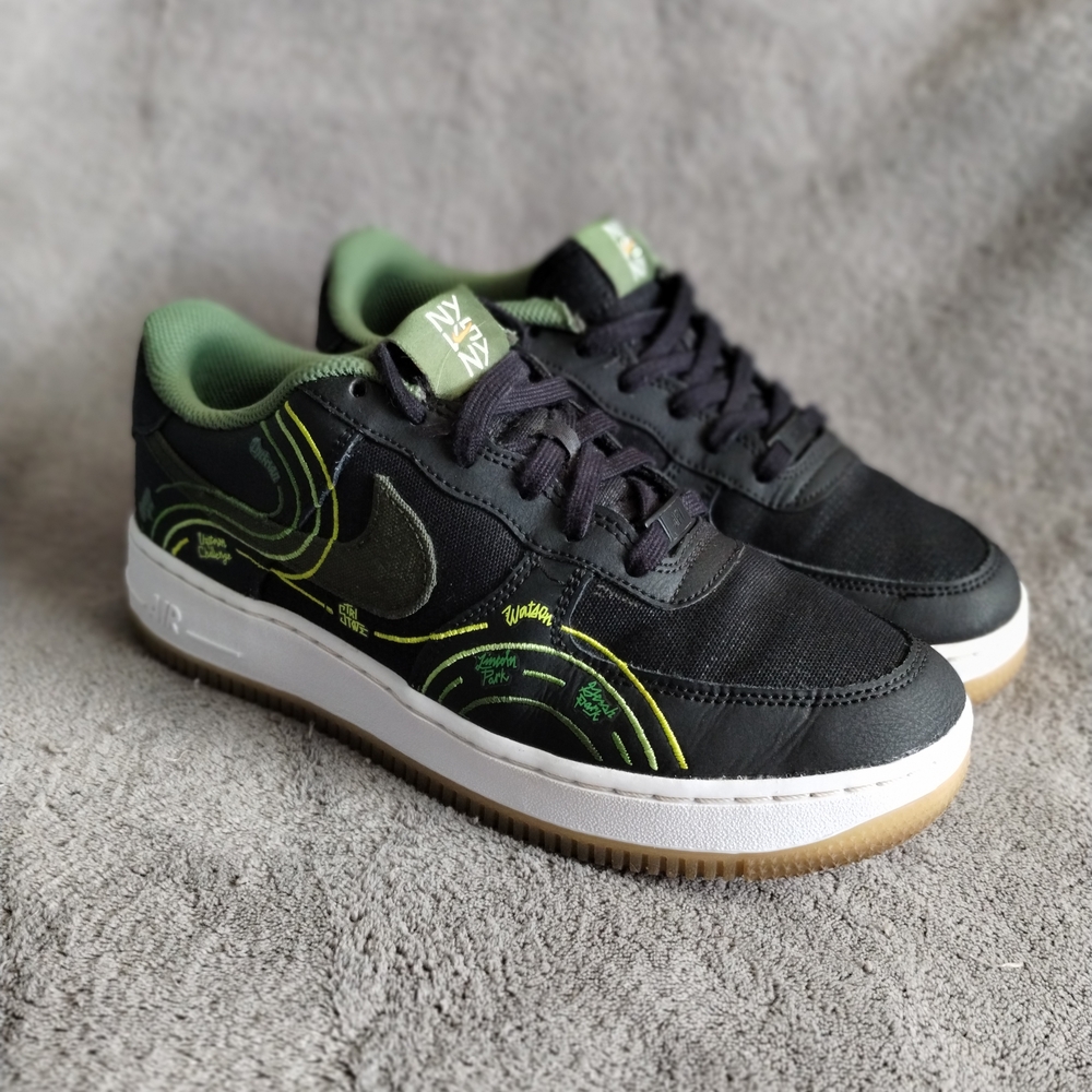Nike Air Force 1 Low NY vs NY – Women’s 8.5 / Youth 7 (DV2204-001)